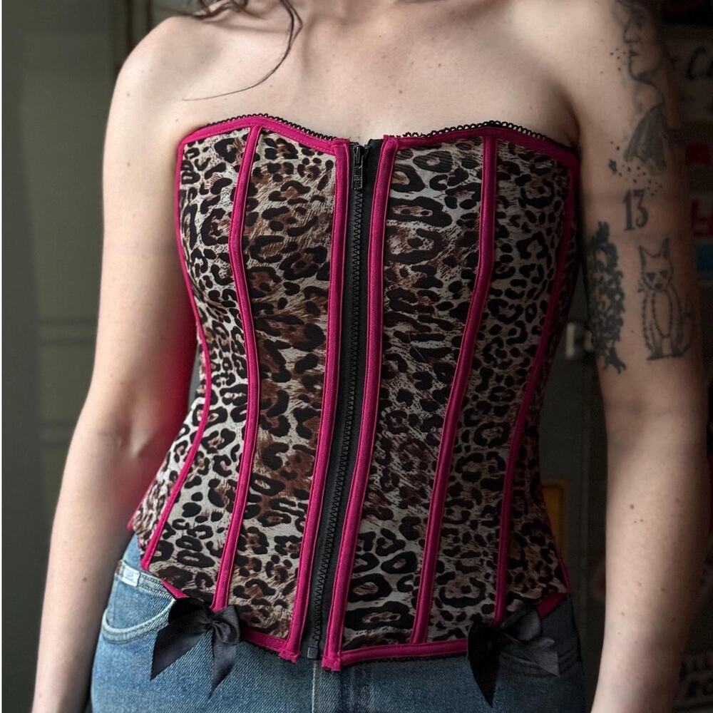 Vintage Y2K Leopard Corset Top | Pink Trim | M/L